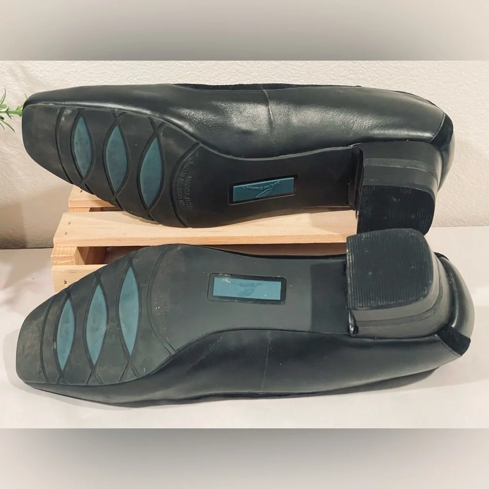💥3/$50 Barefoot Freedom “Alicia” Black Leather Flats Slip-On Design | Square Toe